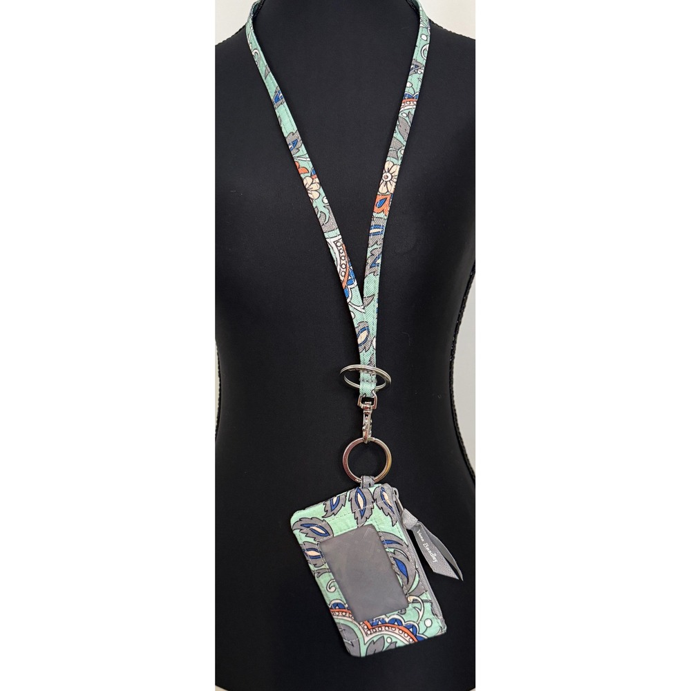Vera Bradley Mint Green Paisley Zip ID Case and Lanyard Set Women Accessory